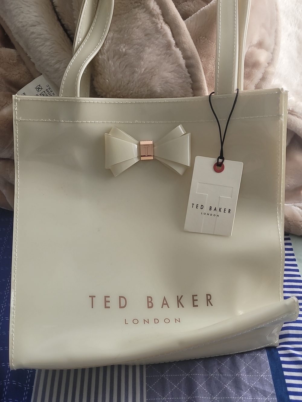 Ted Baker Cream Patent Bow-Accent Tote with Rose Gold Logo
